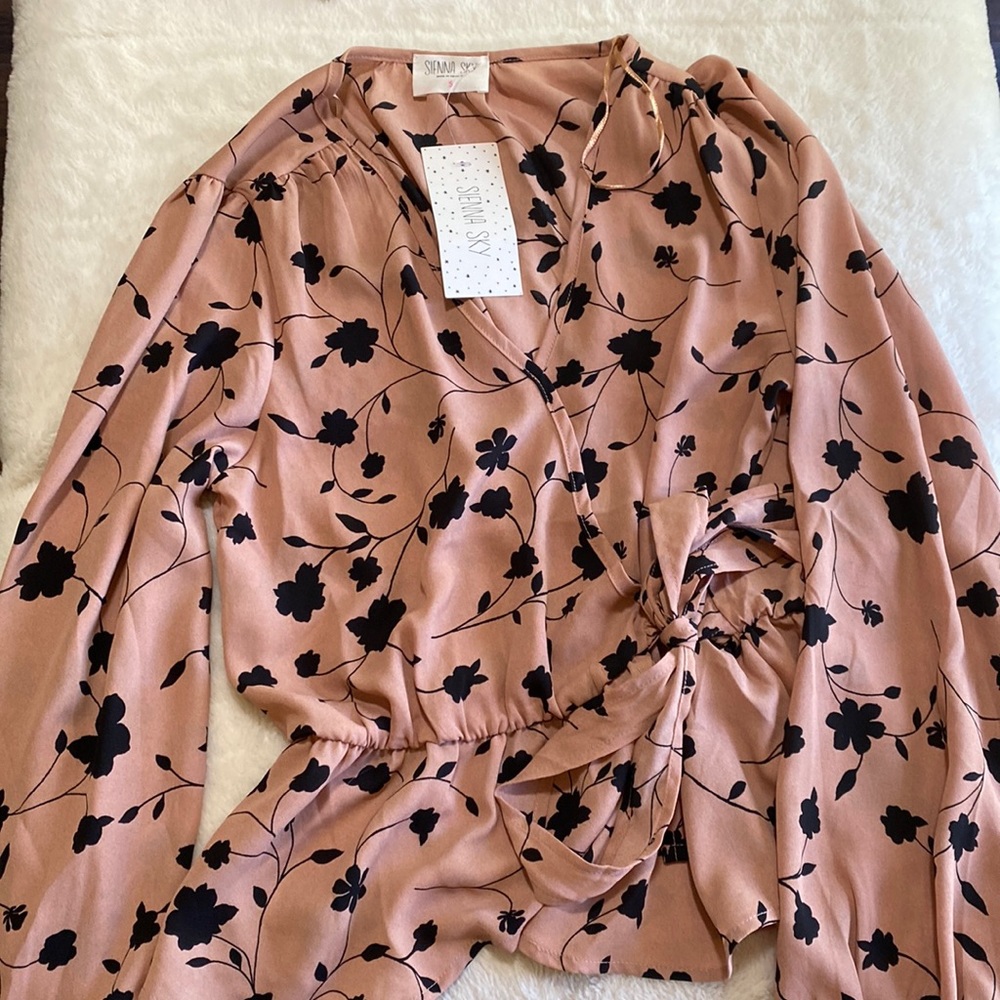 Brand new! Blouse